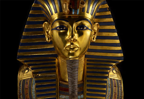 image of king tut's burial mask in yellow gold and black gold tarnish